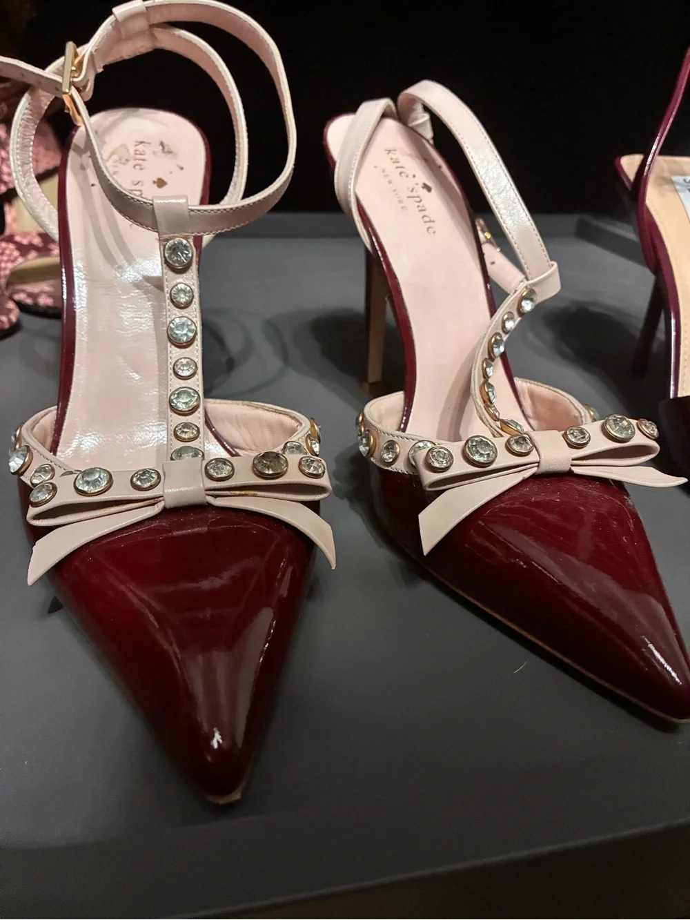 kate spade New York Pink & Burgundy Embellished T-Strap Pointed Toe Heels